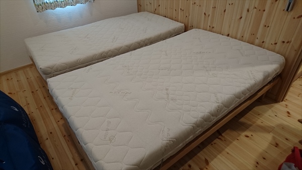 快眠ベッドのXポイントの電動式リクライニングベッドとラテックスマットレス① 快眠ベッドのXポイントの電動式リクライニングベッドとラテックスマットレス①