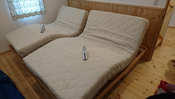 快眠ベッドのXポイントの電動式リクライニングベッドとラテックスマットレス② 快眠ベッドのXポイントの電動式リクライニングベッドとラテックスマットレス②